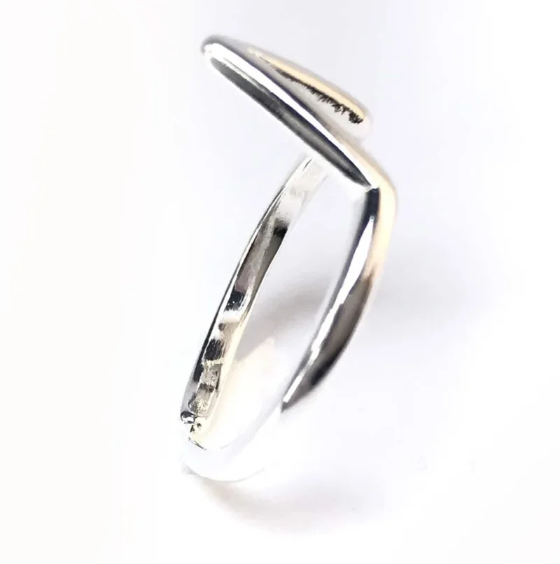 Bague en argent 925 ajustable pour femme design original triangle