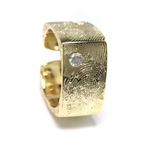 Bague femme ajustable or zircon gravure originale