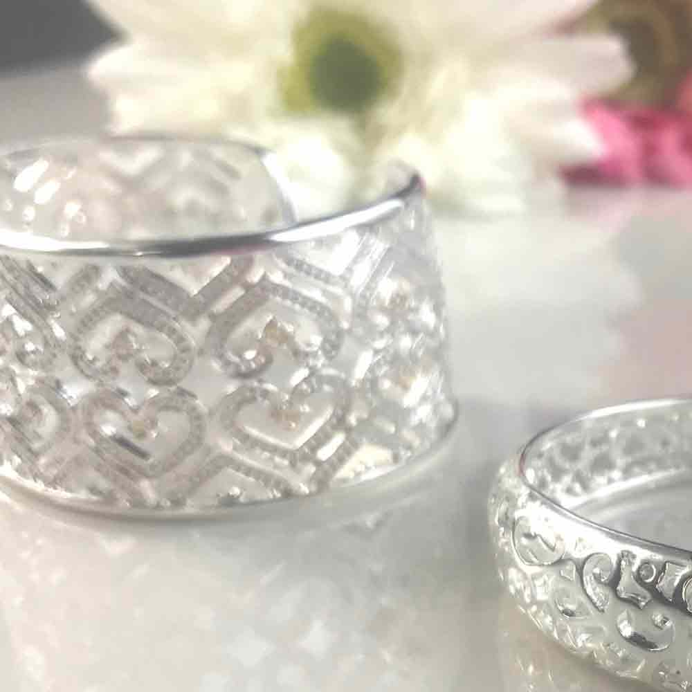 Catégorie: manchette en argent pour femme sertie de petit zirconium