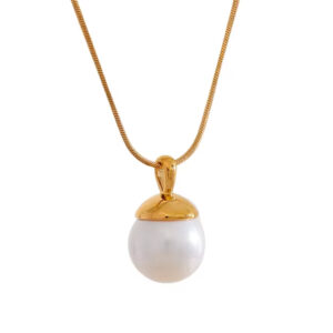 Collier en perle blanche pour femme