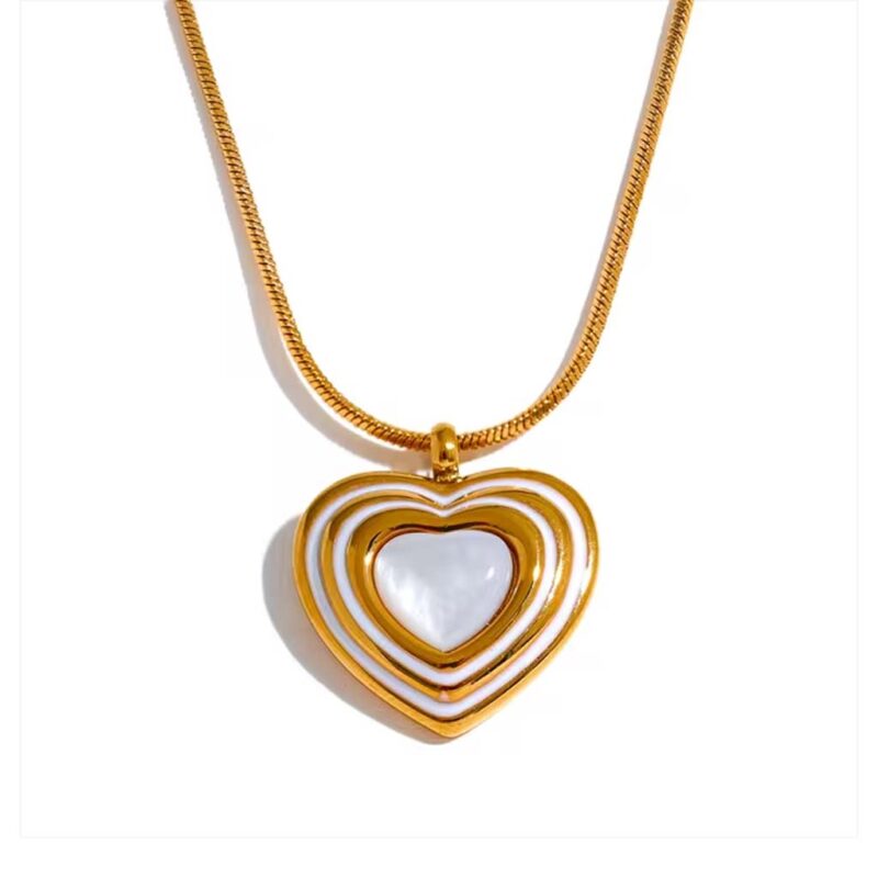 Collier plaqué or femme en forme bijou coeur fantaisie Collier plaqué or femme en forme bijou coeur fantaisie