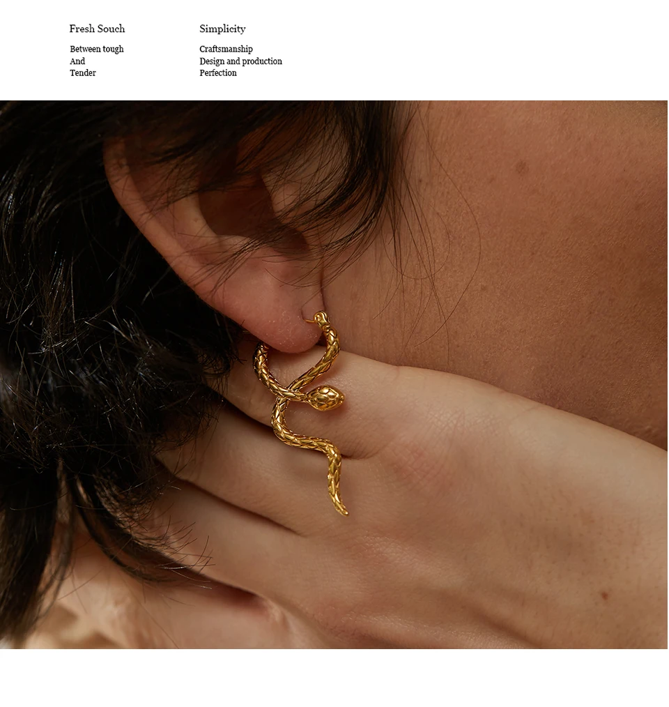 Boucle d'Oreille Pendante Or Serpent