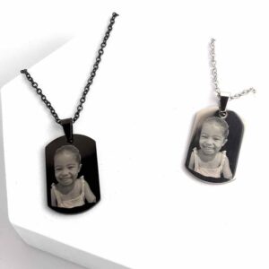 Pendentif plaque gravé photo - Ultra tendance