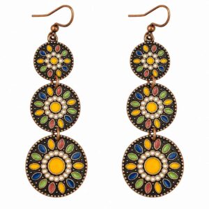 Boucles d’oreilles femme pendantes multicolores rosace bohème sur fond blanc